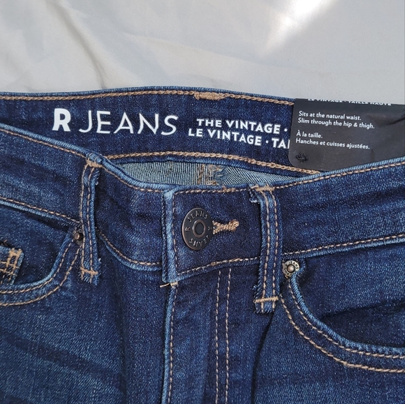 Reitmans size 24 Petite Dark Wash The Vintage jeans Slim fit - Picture 5 of 6